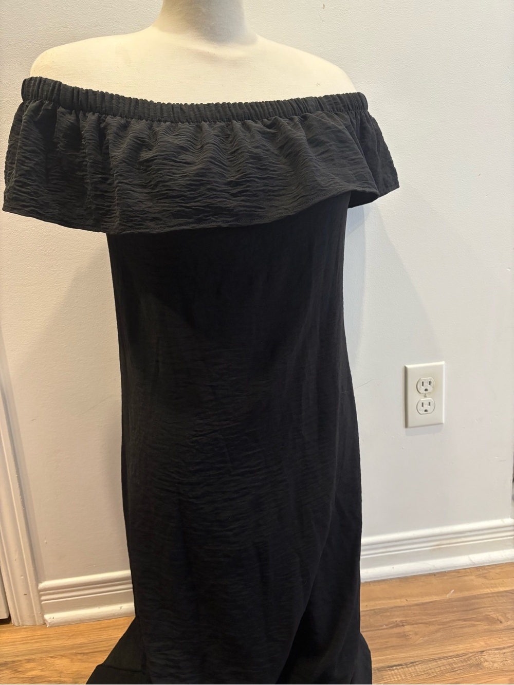 Off-Shoulder Black Ruffle Midi Dress